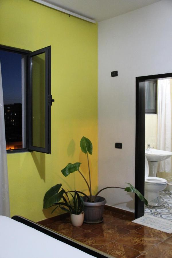 Cozy Big Apartment With Balcony Тирана Екстериор снимка