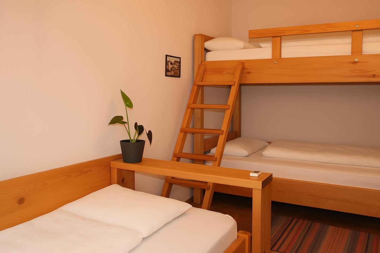 Cozy Big Apartment With Balcony Тирана Екстериор снимка